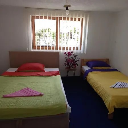 דירה Apartman Alihodzic ויסוקו