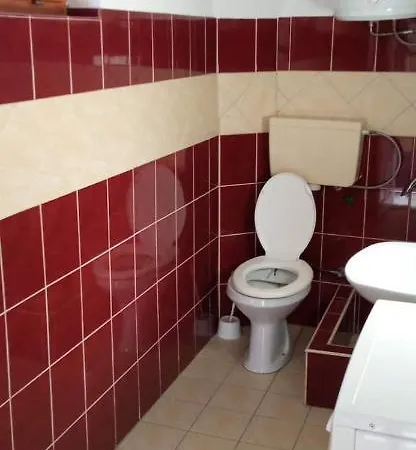 Apartman Alihodzic דירה ויסוקו